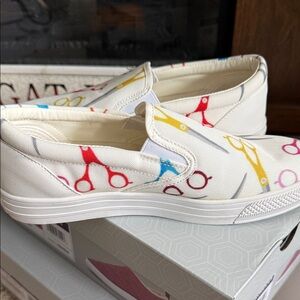 Colorful Scissors Print Slip-On Sneakers